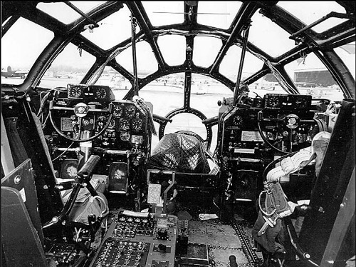 b29_cockpit_500
